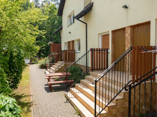 Na Skraju Lasu - pokój dwuosobowy cena od 200zł/dobę 