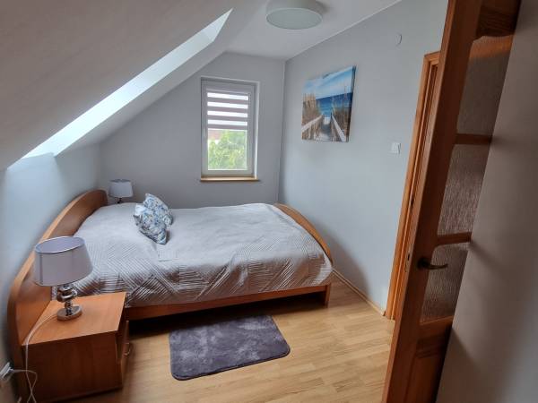 Lewa strona - sypialnia 1