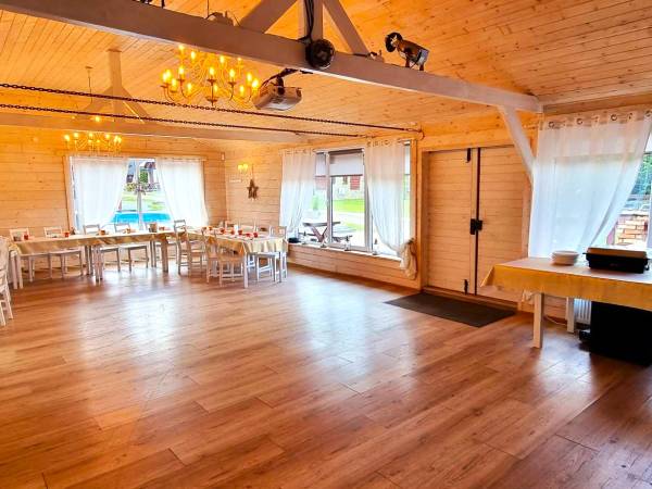 Domki Całoroczne Na Borach