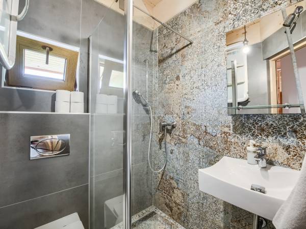 Tybet domki i apartamenty