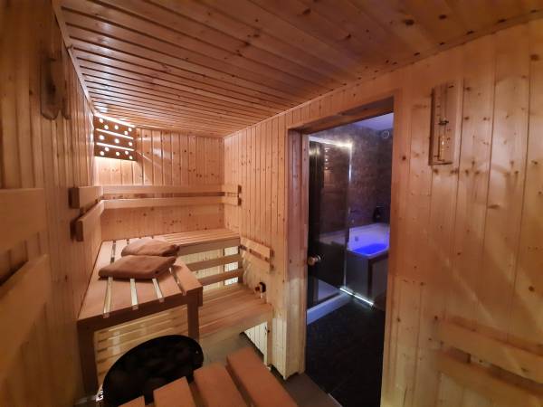 sauna fińska w "Zapiecku"