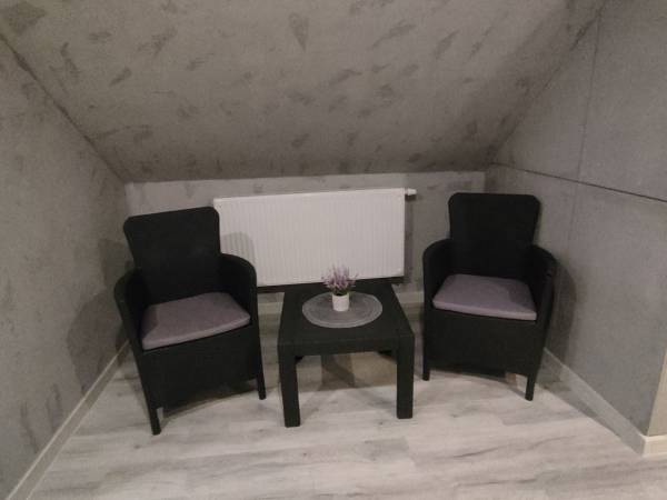 KINGASERWIS Pokoje do wynajęcia