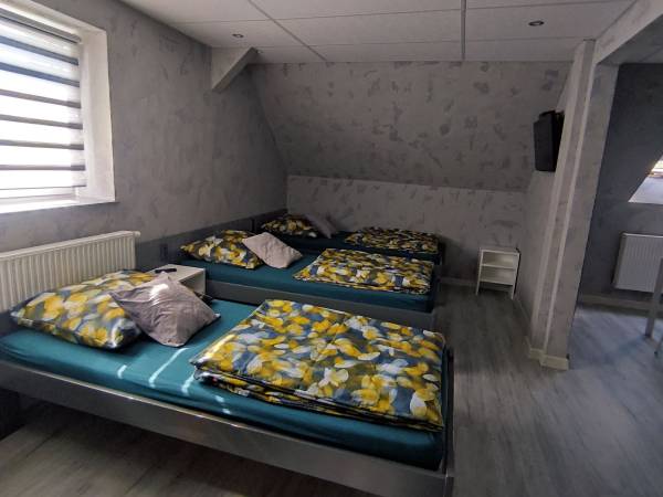 KINGASERWIS Pokoje do wynajęcia