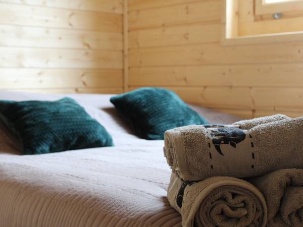 Pościel i ręczniki - Domek Drewniany