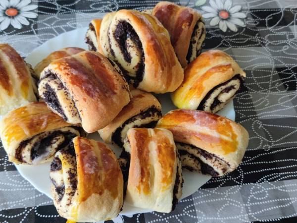 Bułeczki z makiem - poczęstunek dla gości