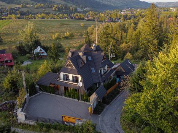 Kompleks Delta House