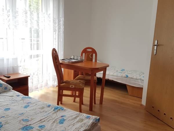 Pokój 3 osobowy z balkonem