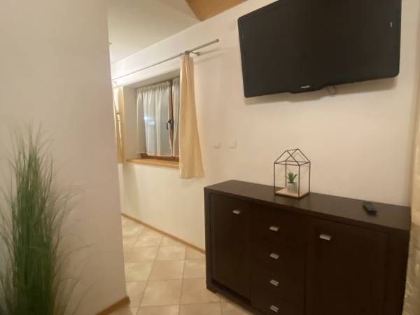 Apartament Różana, domek 4-5 osobowy