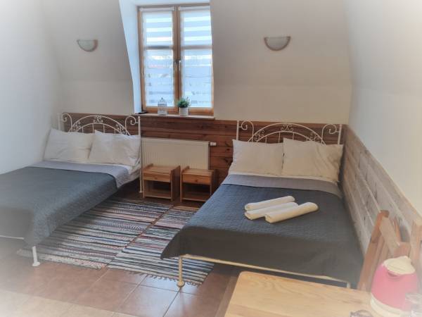 Hotelik-Resturacja "KUR" Myszyniec. Kurpie - Trasa na Mazury