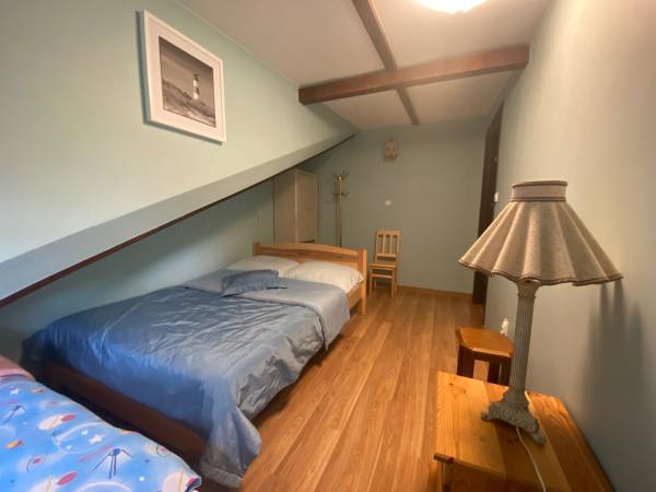 Dom2a sypialnia 3 osobowa