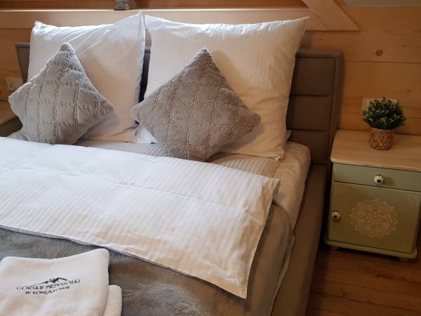 Domek z bali KORONKA