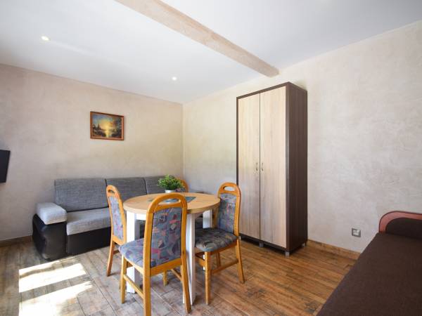 DOMEK COMFORT ( 1,5,6,10)- SALON