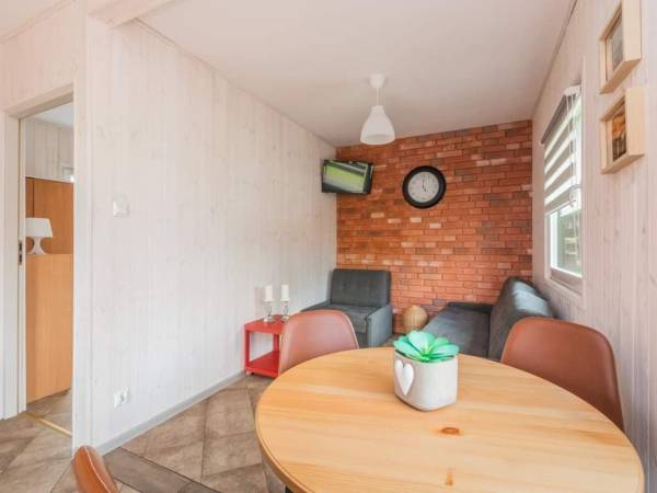 Domek 6 osobowy nr 2