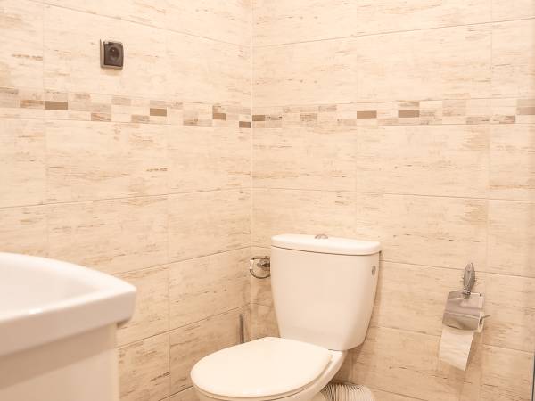 Domek 8-osobowy: łazienka