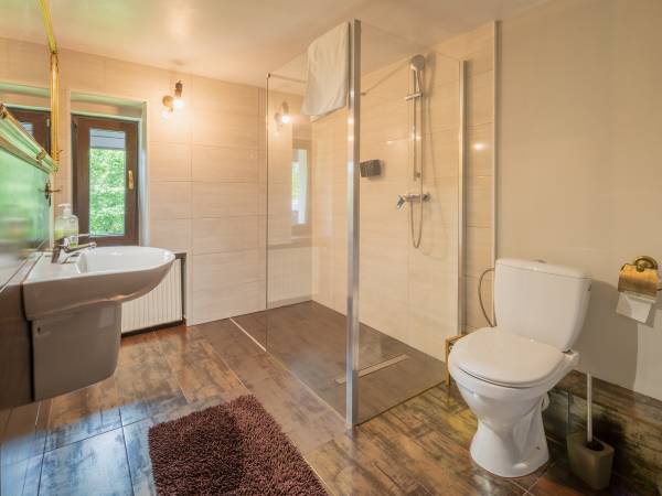 Pokoje i Apartamenty Aneta