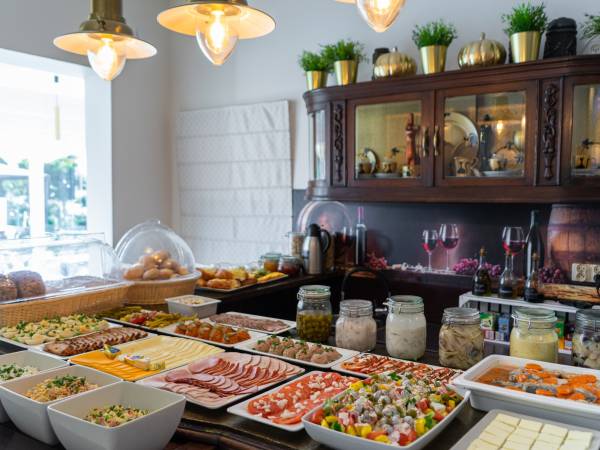 Willa Karmazynowa Przystań