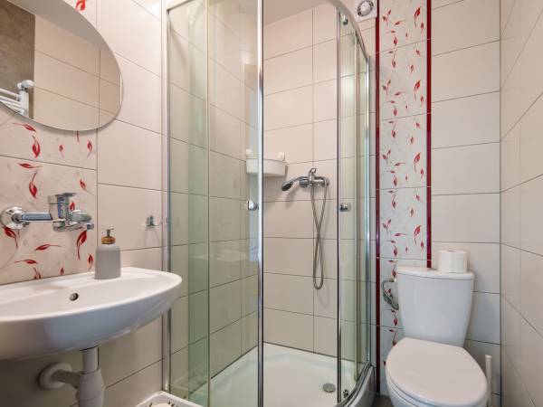 Łazienka przy pokoju nr 3 parter