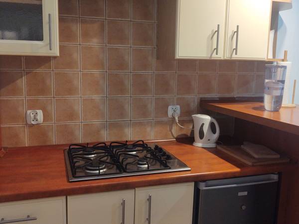 Apartament Arkadia Park 4 osobowy z aneksem z widokiem na park, 5 min pieszo do morza. Parter.