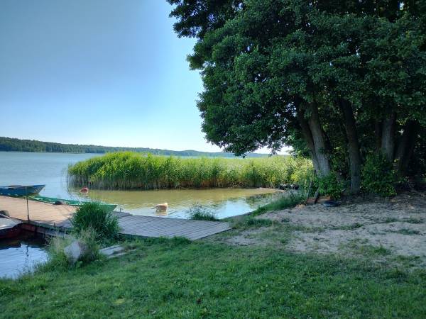 Dom nad jeziorem Pile