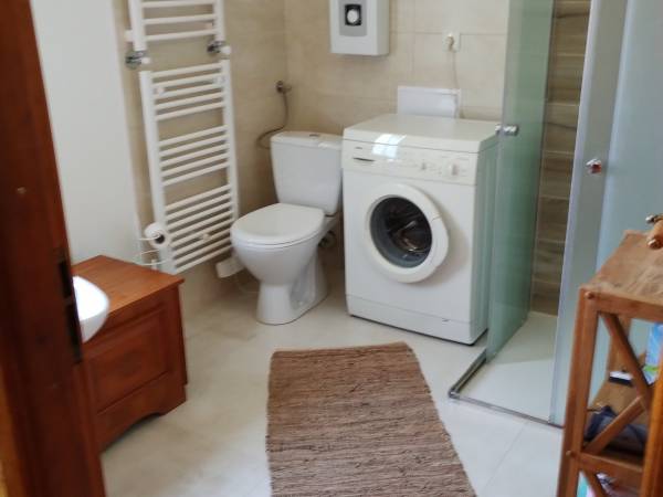 Dom nad jeziorem Pile