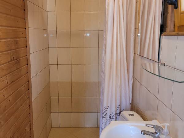 Barakuda Chałupy Domek letniskowy i Apartamenty