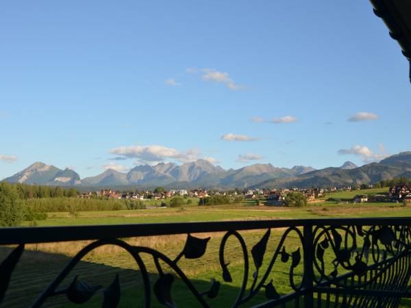 Widok z balkonu Górska Grań