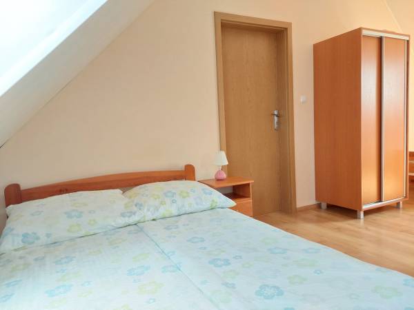 pokój 4 osobowy 2 piętro