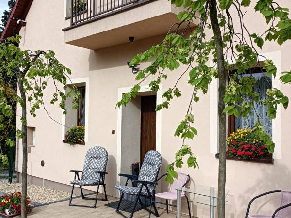 Dom Wakacyjny Gajówka z ogrodem na wyłączność