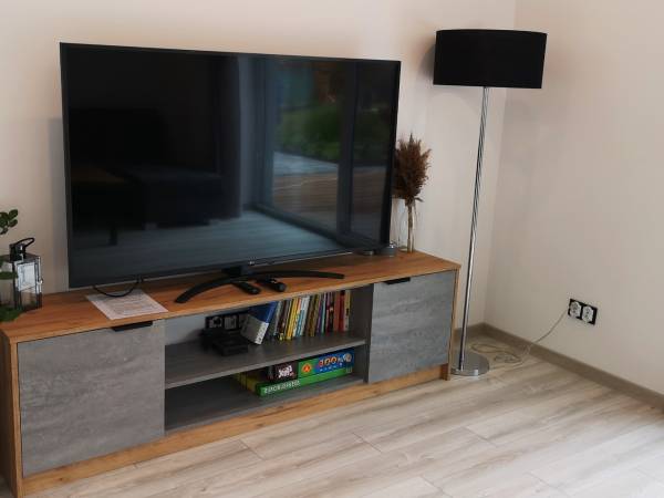 Obrocz67- Nowoczesny Dom 160m, balia, plac zabaw, altana, Roztocze