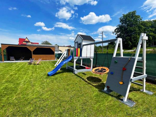 Obrocz67- Nowoczesny Dom 160m, balia, plac zabaw, altana, Roztocze