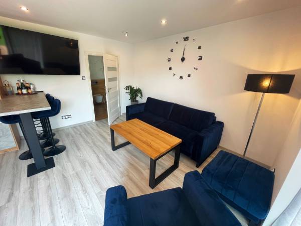 Obrocz67- Nowoczesny Dom 160m, balia, plac zabaw, altana, Roztocze