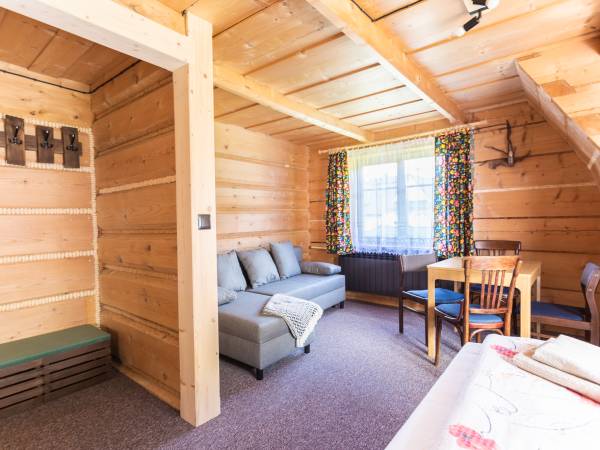 Strefa wypoczynkowa w apartamencie Kapelusz