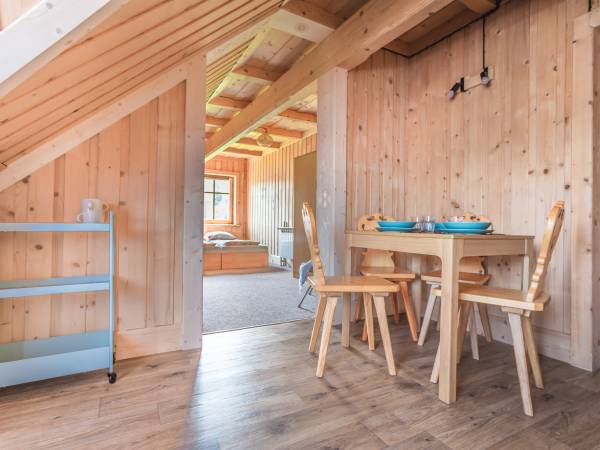 Jadalnia w apartamencie Wierchy