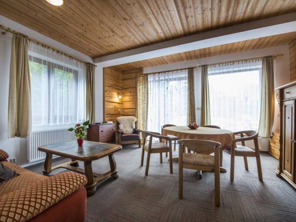 Pensjonat i apartamenty LIMBA