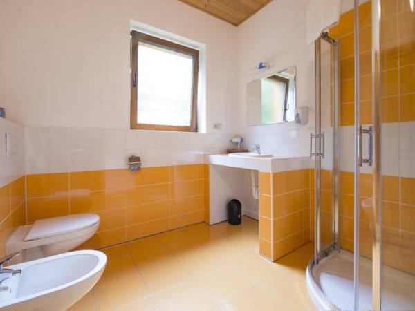 Pensjonat i apartamenty LIMBA