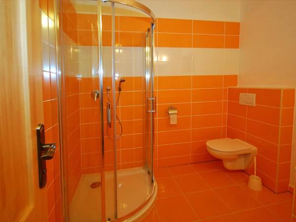 Pensjonat i apartamenty LIMBA