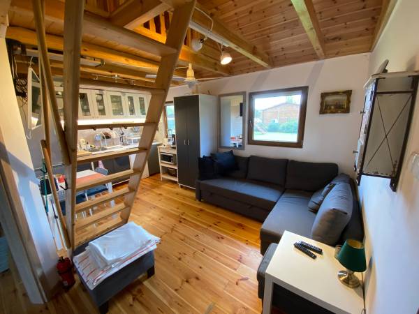 domek zachodni - wnętrze