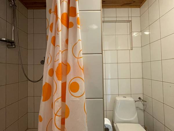 łazienka w domku 5-osobowym