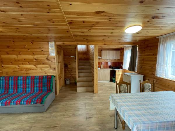 pokój dzienny w domku 6-8 osobym