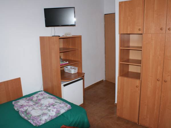 Całoroczny Dom Wczasowo - Hotelowy