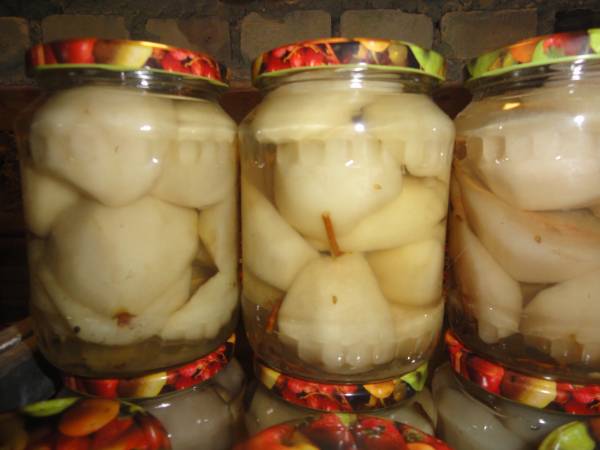 Nasze gruszki w syropie.