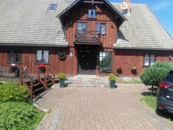 parking z przodu Domu