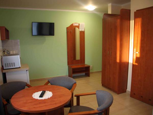 Pensjonat Edana - wczasy dla seniorów