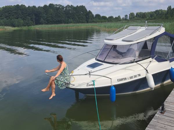 Wynajem łodzi całodniowy 
