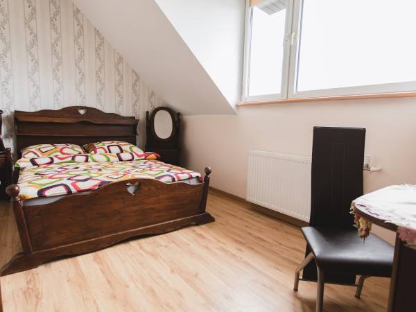 Pokoje Gościnne i Domki Boja