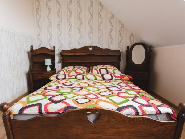 Pokoje Gościnne i Domki Boja