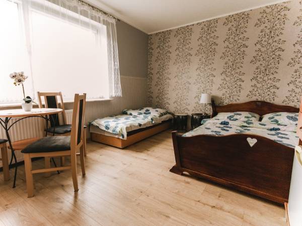 Pokoje Gościnne i Domki Boja