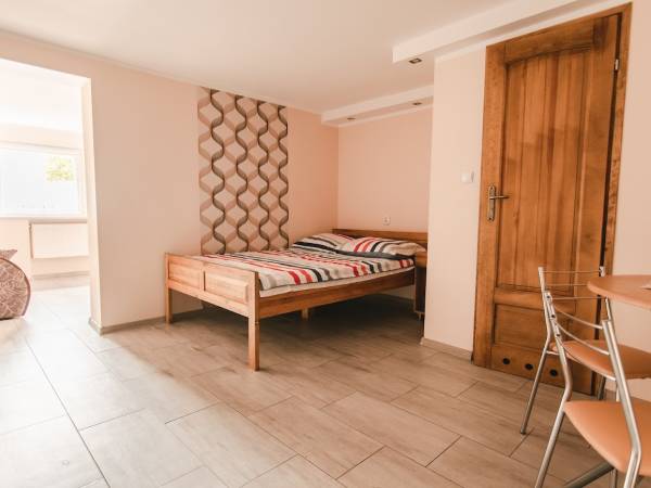 Pokoje Gościnne i Domki Boja