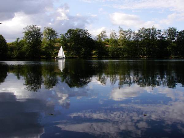 EKOTURYSTYKA NAD SZMARAGDOWĄ ZATOKĄ