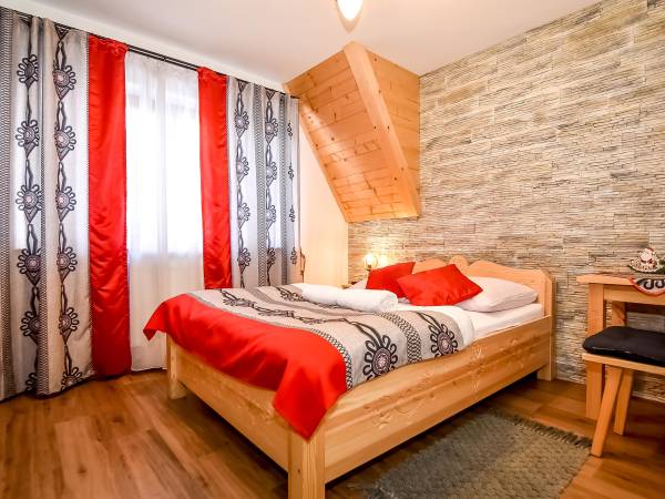 Czarna Turnia - pokoje w góralskim klimacie 